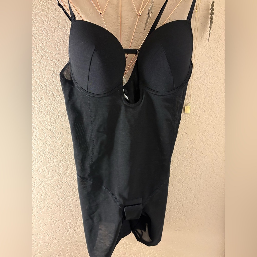 Body Shaper - Picture 3 of 5